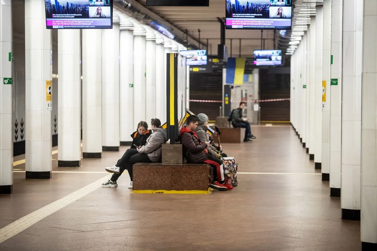 В Киеве власти прояснили работу станции метро "Лукьяновская" на фоне ракетной атаки рф