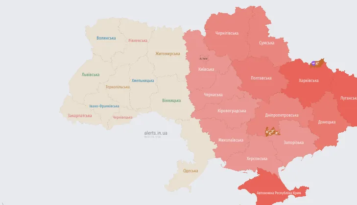 В Україні знову шириться повітряна тривога: повідомляють про загрозу балістики 