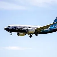 Самолет Boeing потерял колесо во время взлета в аэропорту Лос-Анджелеса