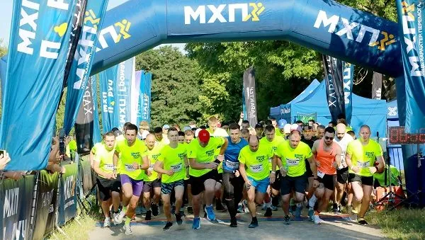 Raising money for the Armed Forces: more than half a thousand people took part in the RUN 4 VICTORY charity race in Vinnytsia