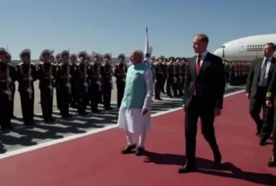 "War does not solve problems": Modi urges Putin to "peace through dialogue"