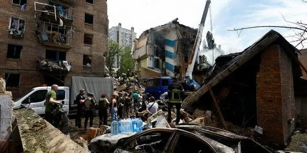 Russian attack on July 8 damages 129 buildings in Kyiv