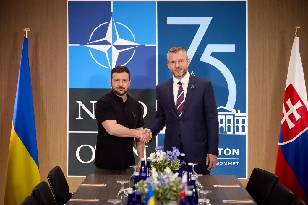 Zelenskyy discusses joint projects with Slovakia
