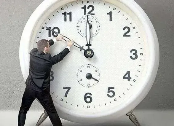 The abolition of daylight saving time may soon be considered in the Parliament - MP