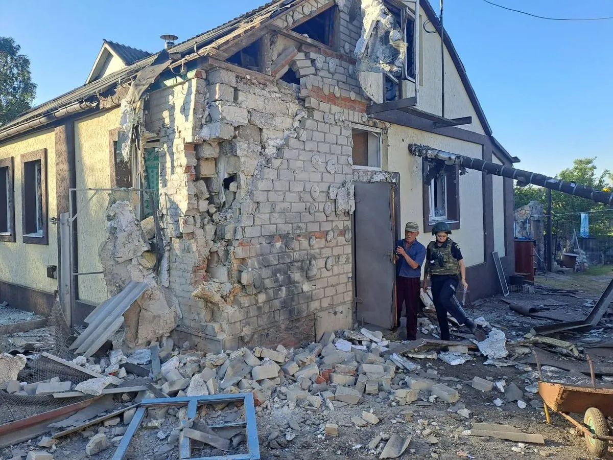 Ворог за добу випустив 32 КАБи по Харківщині, через обстріли постраждала літня жінка 