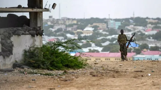 Five people killed in Somalia in a cafe explosion