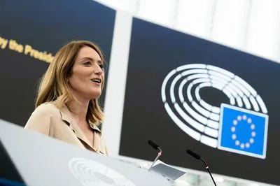 Мецола переобрана як президент Європарламенту. Її уже привітав Зеленський