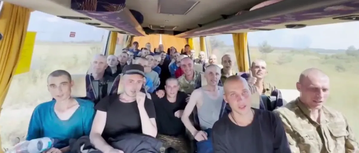 SBU shows video of Ukrainian defenders released from captivity