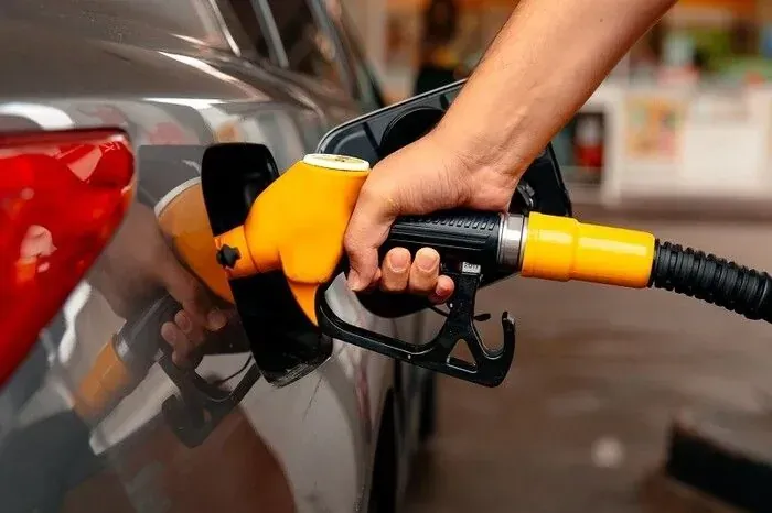 Рада ухвалила законопроєкт про підвищення акцизного податку на паливо