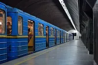 Trains resume running on the “green line” of the Kyiv metro