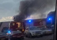 В Киеве загорелся продуктовый супермаркет: продолжается эвакуация посетителей и персонала
