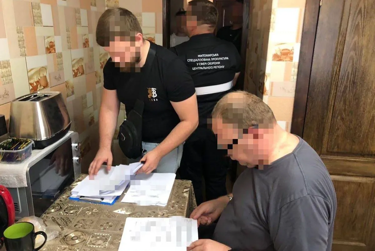 Хищение 138 млн грн на нужды ВСУ: по Украине провели десятки обысков, подозрения получили 30 служащих