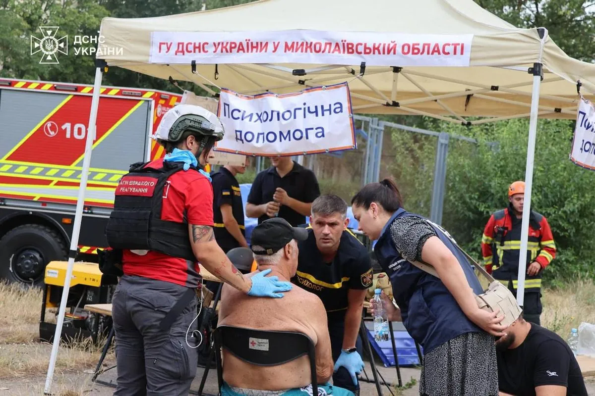 Ракетний удар по Миколаєву: у місті розгорнули штаб допомоги