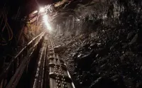 57 шахтеров оказались под землей из-за обстрелов в Донецкой области