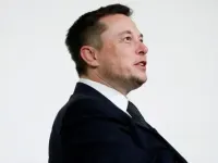 Маск заявив, що Tesla почне виробляти гуманоїдних роботів наступного року