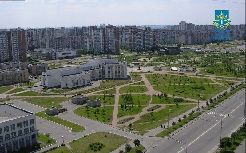 Ремонт парка "Молодежный" в Киеве с убытками в более 614 тыс. грн: директор КП получил подозрение