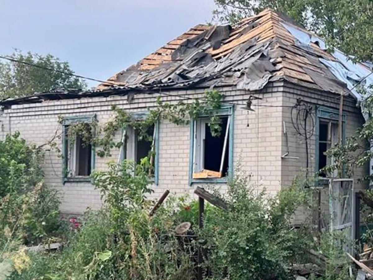 В Донецкой области захватчики убили двух гражданских и ранили шестерых в очередной атаке: начато расследование