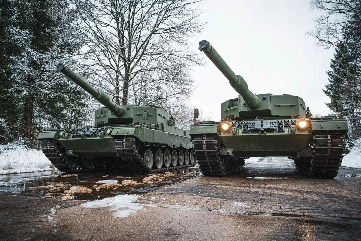 Нидерланды совместно с Данией передадут Украине еще 14 танков Leopard 2 до конца лета