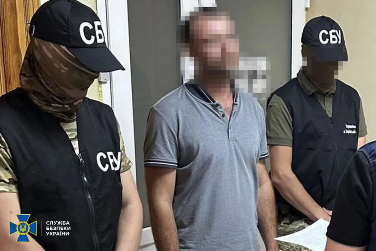 В Харькове задержали коллаборанта, который помогал рашистам "зомбировать" жителей Купянска во время оккупации