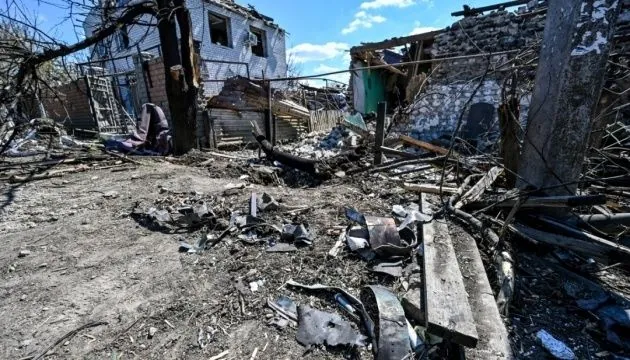 Російські обстріли поранили трьох мирних жителів Донеччини