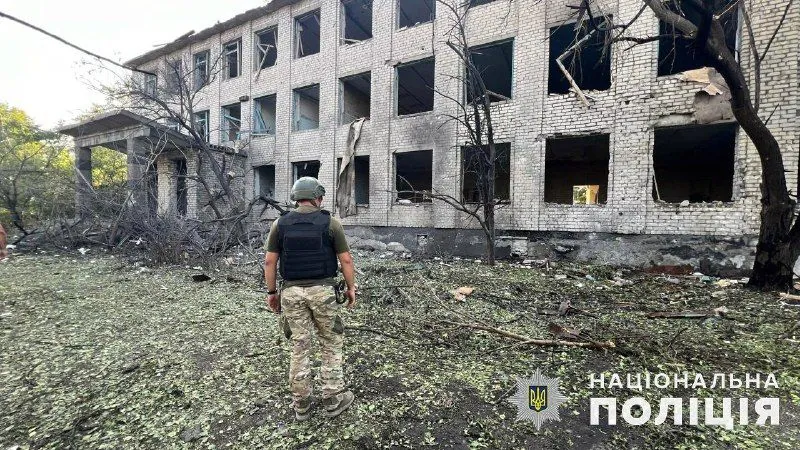 bombs-and-drones-houses-businesses-and-gas-pipelines-damaged-in-donetsk-region-due-to-russian-shelling