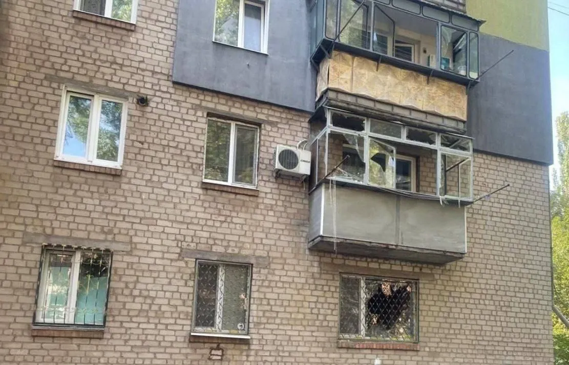 россияне в очередной раз атаковали Днепропетровскую область: есть раненые и разрушения