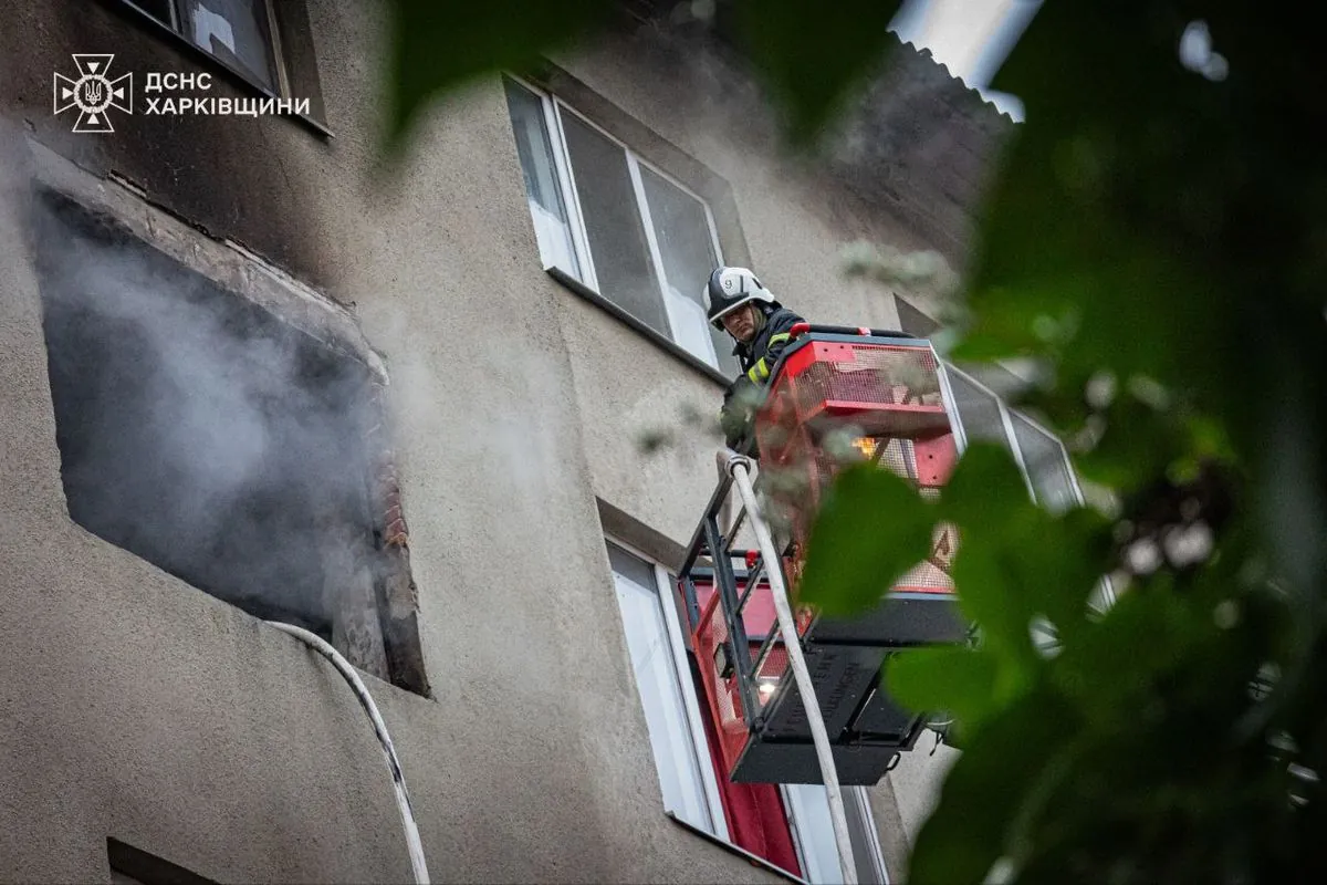 В Харькове под утро горело общежитие вуза: эвакуировали людей