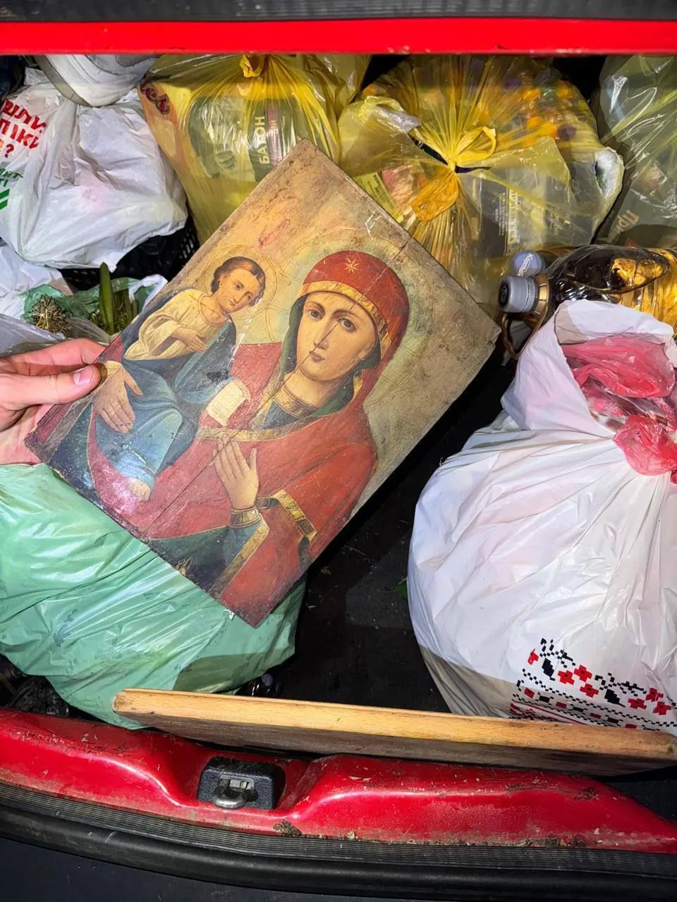 Ancient icons were smuggled out of Ukraine in personal belongings