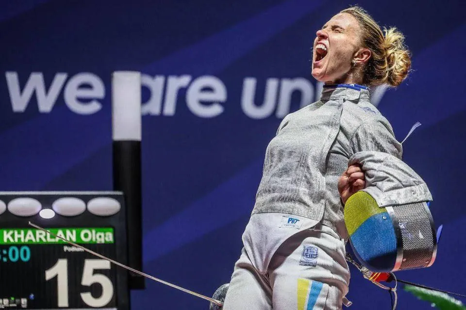 olga-kharlan-wins-bronze-medal-in-fencing-at-the-2024-olympics-in-paris
