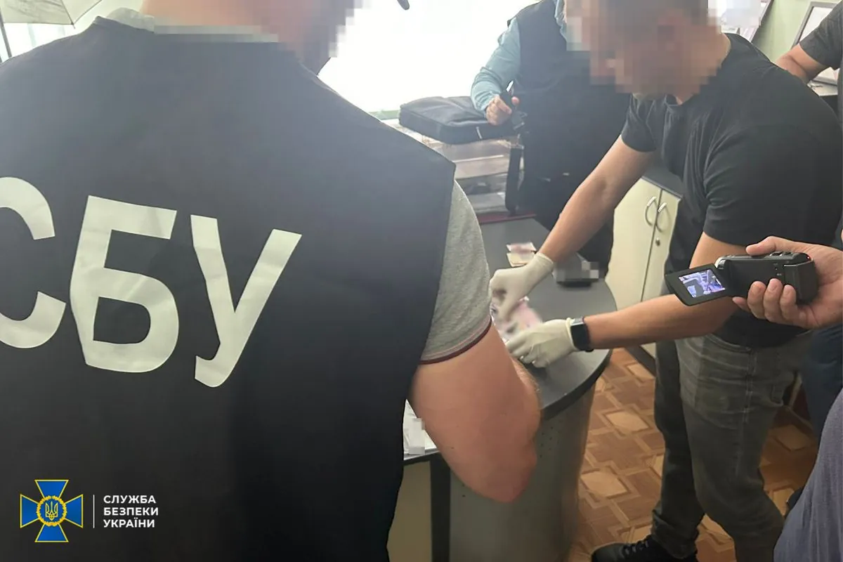 bribes-for-issuing-passports-migration-service-official-exposed-in-volyn