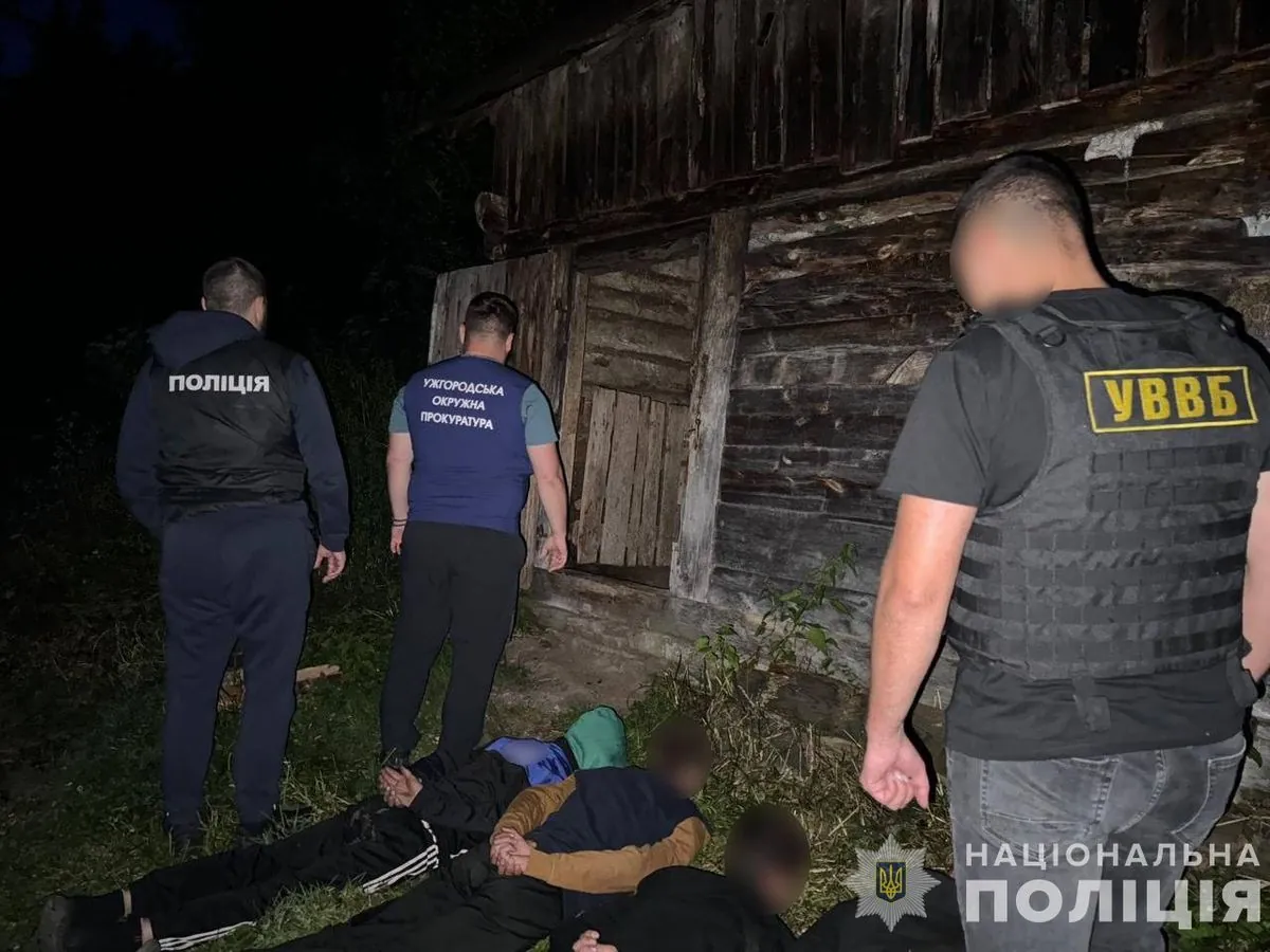Smuggling men liable for military service to Romania: police detain 19-year-old Transcarpathian