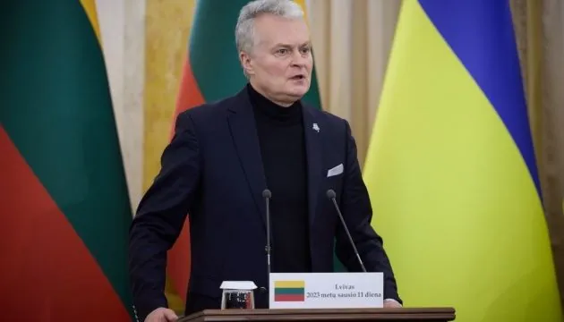 У Литві звинуватили Угорщину у безпекових ризиках для Європи через спрощення в'їзду для росіян та білорусів