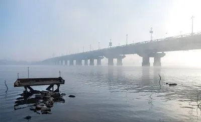 КГГА призывает правительство безотлагательно реставрировать мост Патона во избежание аварийных ситуаций