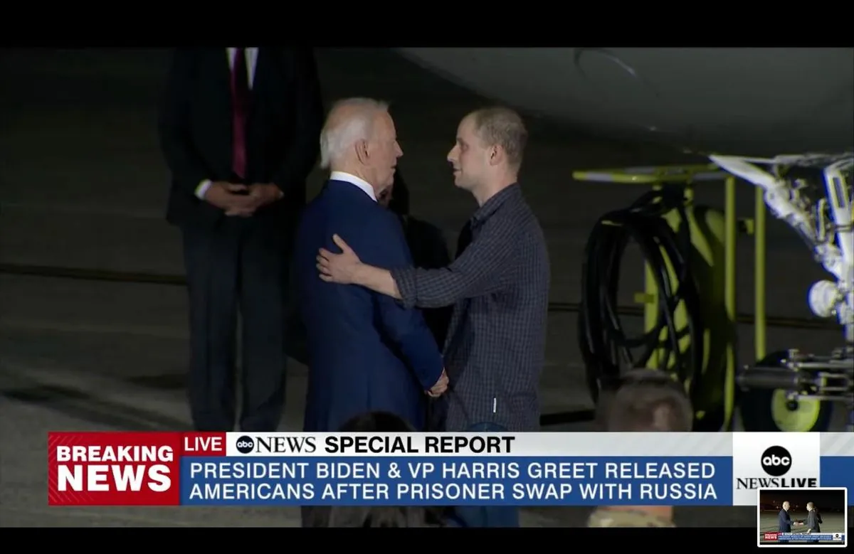 Released US prisoners arrive in Maryland and meet with Biden