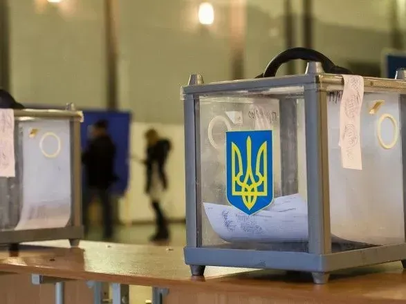 72% українців за проведення виборів після війни - опитування