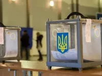 72% украинцев за проведение выборов после войны - опрос