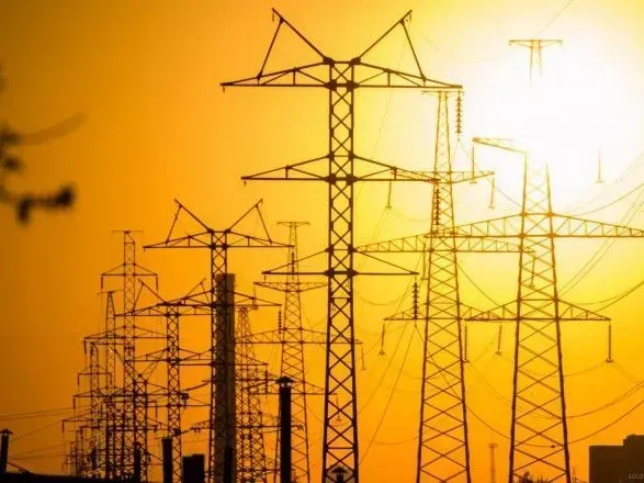 Ukraine cuts electricity imports by 2% in July