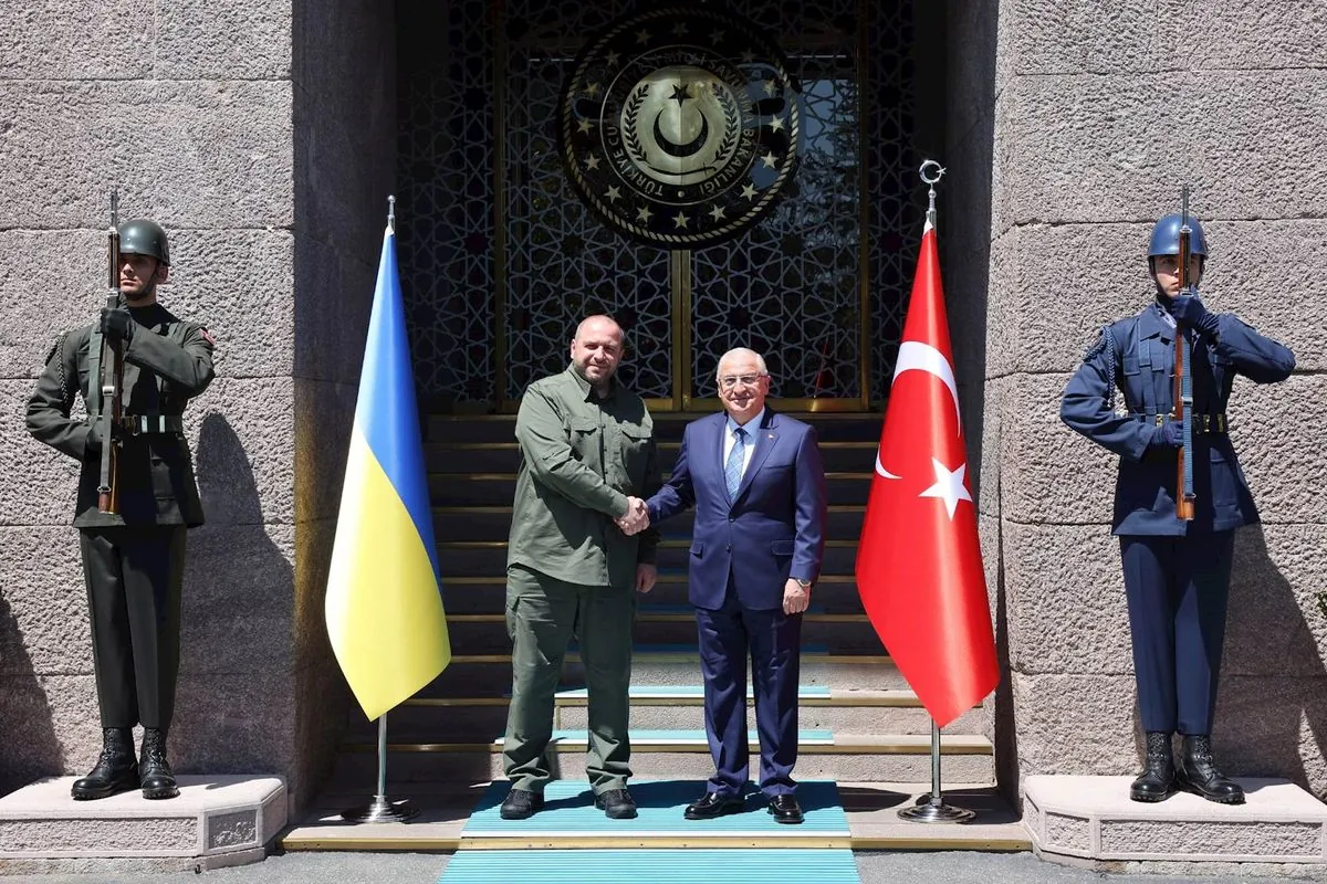 Умєров в Анкарі зустрівся з міністром оборони Туреччини 