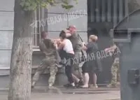 They tried to “fight off” a man: a new fight with representatives of the TCC took place in Odesa - social networks
