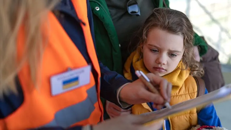 more-than-700-children-to-be-taken-to-safe-regions-from-hrodivka-and-novohrodivka-communities-in-donetsk-oblast