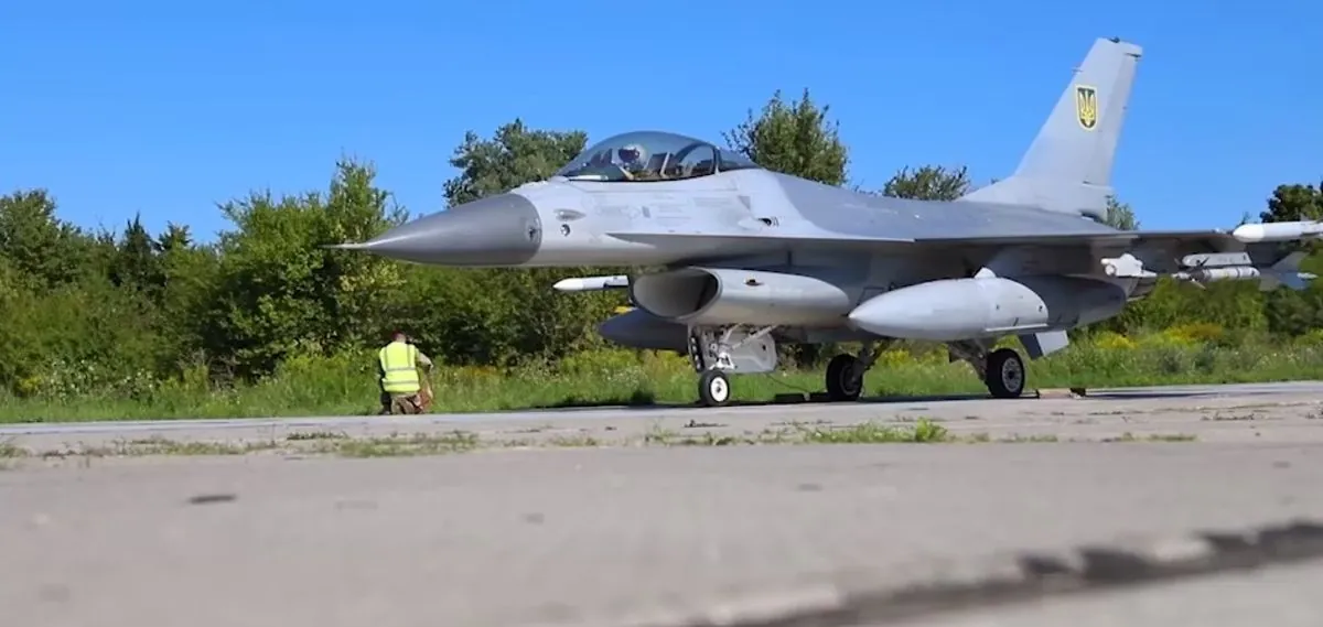"F-16 в Україні, ми забезпечили це": Зеленський підтвердив прибуття в Україну літаків F-16