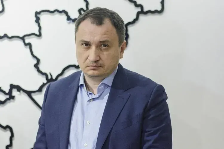 HACCU removes electronic bracelet from another defendant in the case of former Minister of Agrarian Policy Solsky