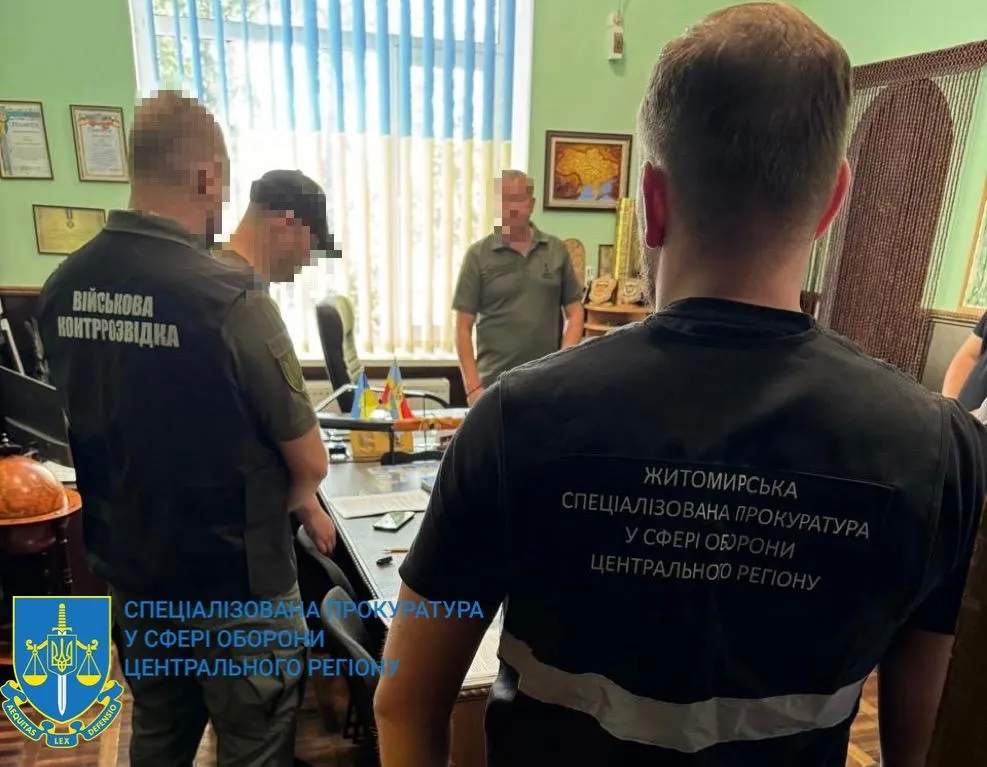 in-zhytomyr-region-a-commander-has-granted-additional-payments-to-soldiers-who-built-his-house