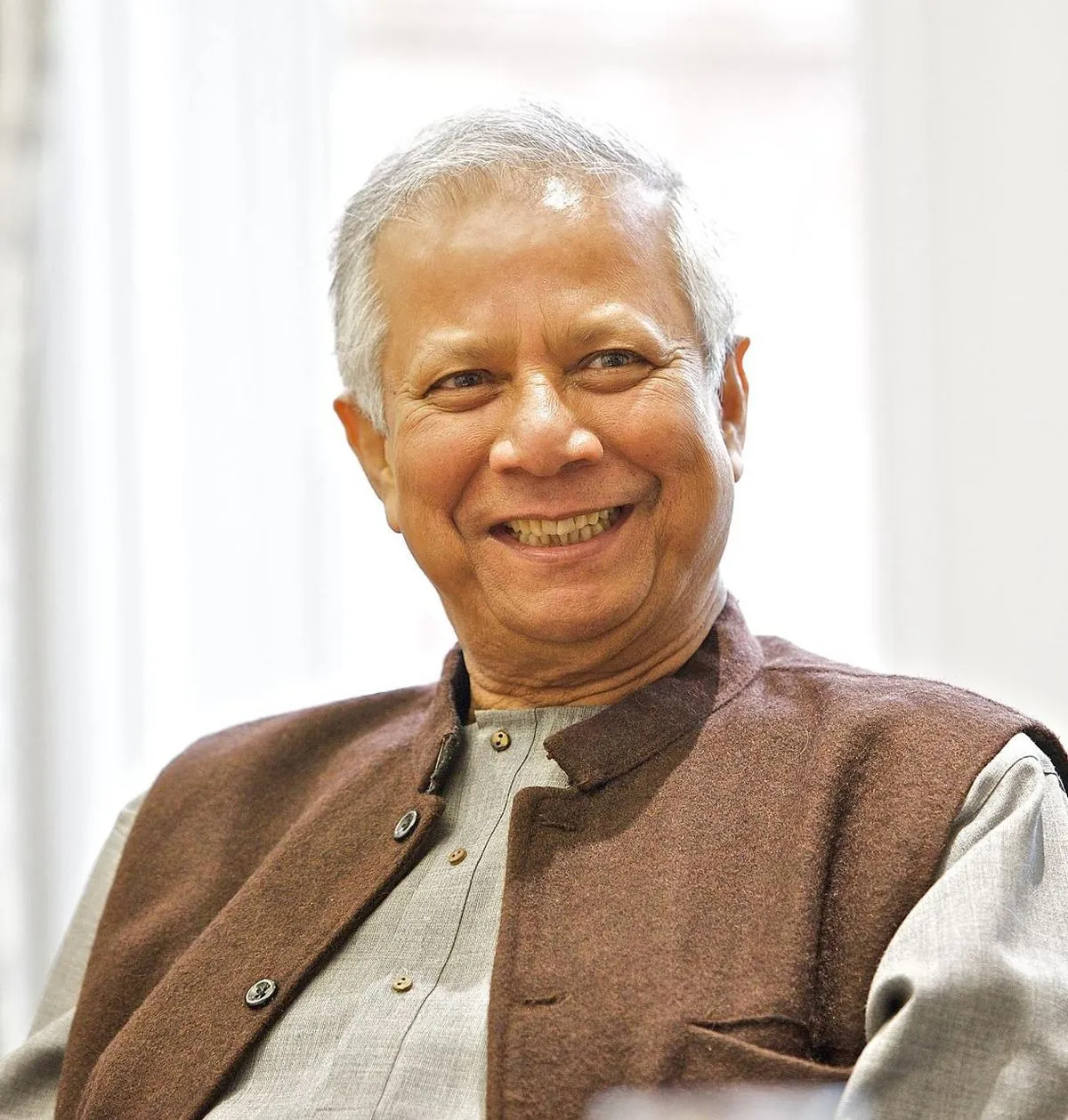 nobel-laureate-muhammad-yunus-to-head-bangladeshs-interim-government