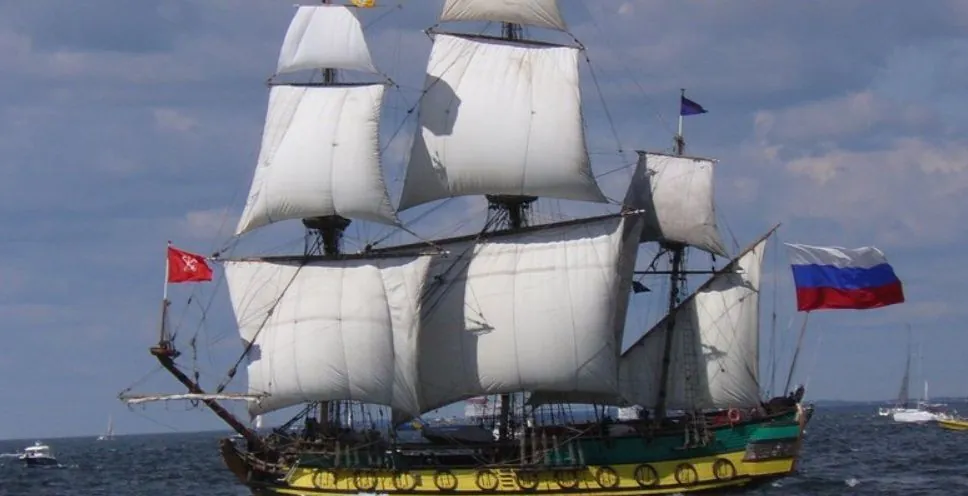 Russian sailing ship allowed to dock in the French port of La Rochelle