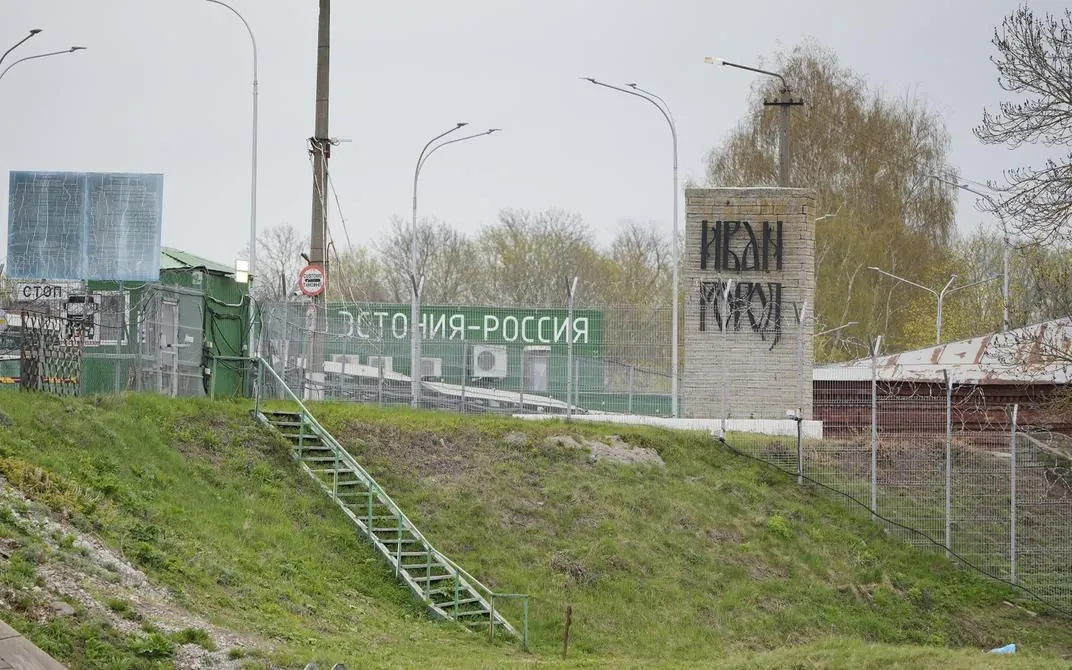 Estonia tightens control on the border with Russia - "up to X-ray" Estonia tightens control on the border with Russia - "up to X-ray"