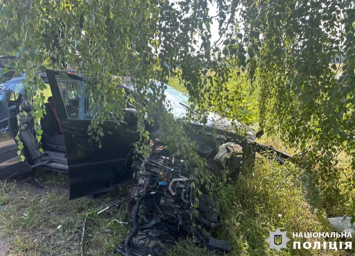 Смертельное ДТП на Киевщине: погибли супруги, ребенок в больнице Смертельное ДТП на Киевщине: погибли супруги, ребенок в больнице
