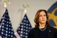 Harris leads Trump by 5% in new poll