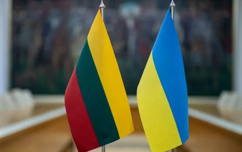 air-defense-armored-personnel-carriers-and-electronic-warfare-lithuania-announces-new-aid-package-for-ukraine