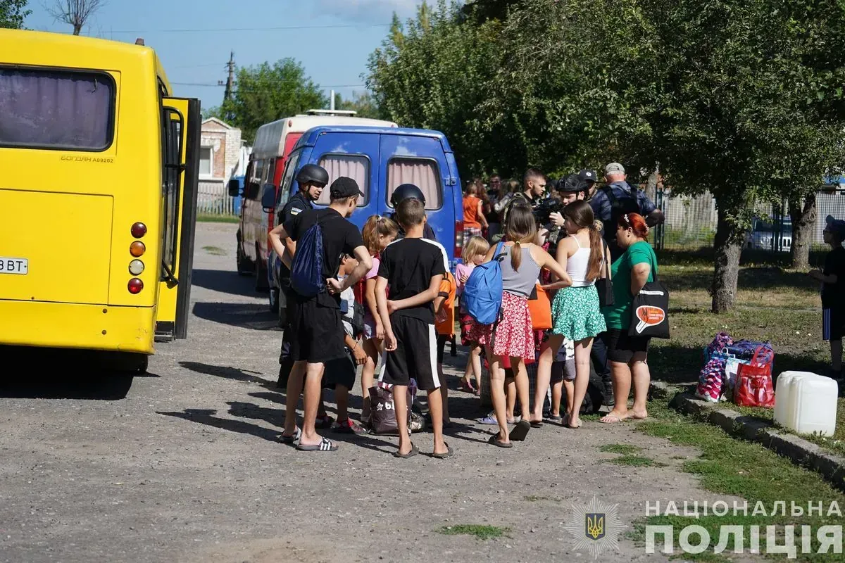 About 3,800 people evacuated from dangerous areas of Sumy region over a week - RMA